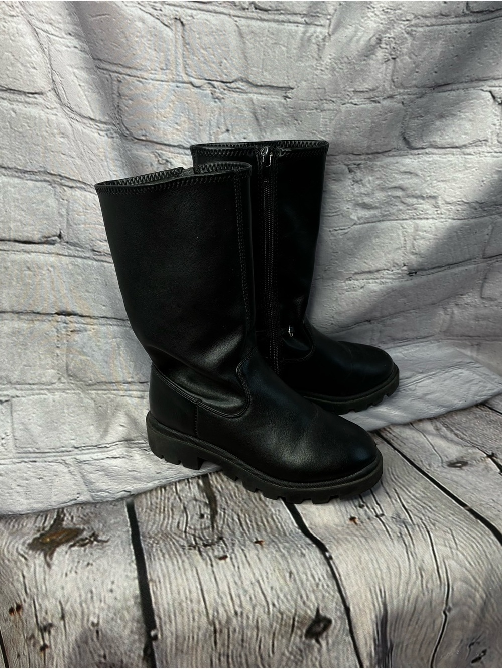 Steve Madden Girls Black Mid-Calf Zip-Up Pleather Lug Sole Boots Sz 11 AS IS GUC